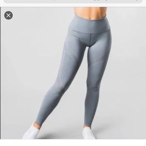 Alphalete Aero Leggings